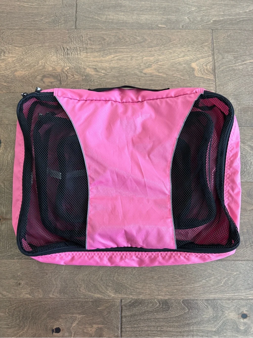EBags Hot Pink Black Nylon Mesh Packing Cubes Set of 3 Travel Organizers